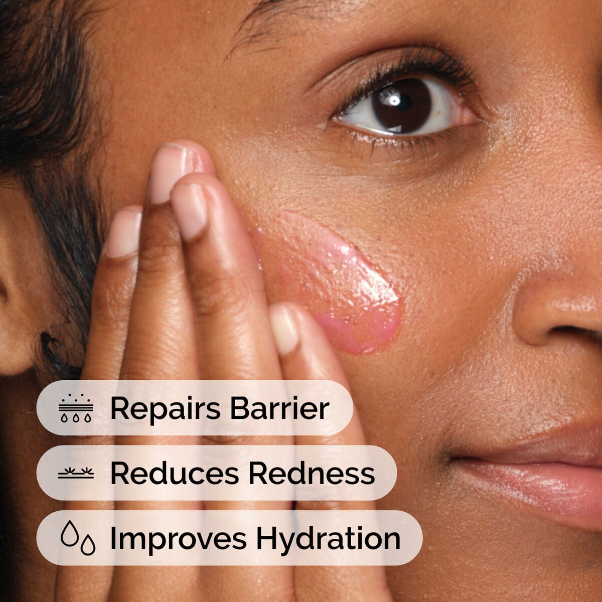 soothing-and-barrier-support-serum-r3 ord-soothing-barrier-support-serum-model-application-with-benefits.jpg